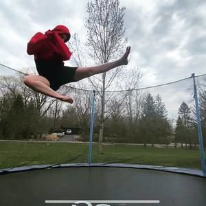 Meet your Posher, Naomi